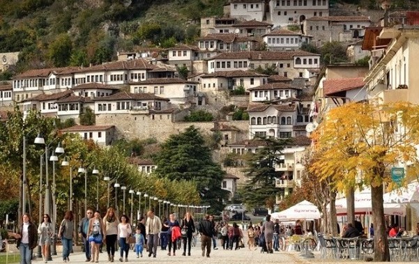 Berat full-day tour