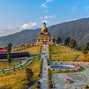 Pelling Full Day Sightseeing with Skywalk