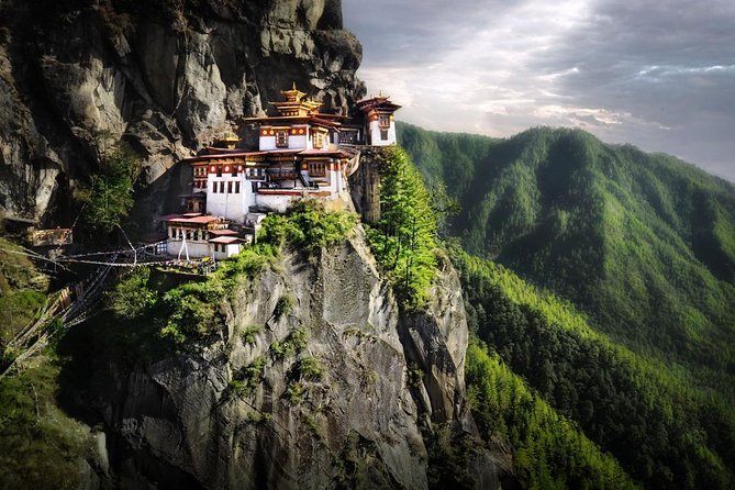 Paro Sightseeing and Hike to Tiger’s Nest Monastery