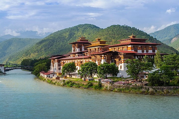 Paro to Phuentsholing