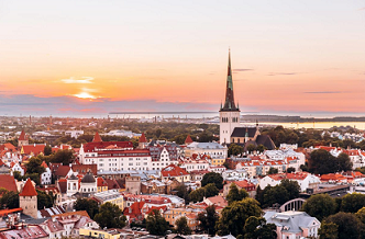 Tallinn City Tour + Segway Experience