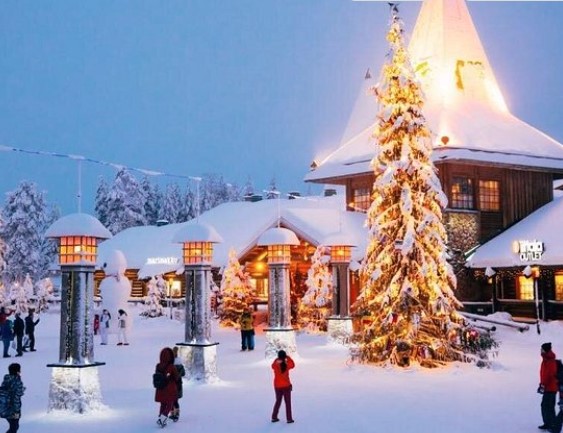Santa Claus Village, Santa Park & Northern Lights Photography
