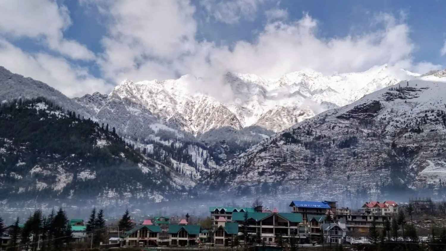 Chandigarh to Manali Scenic Transfer