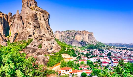 ATHENS - KAMENA VOURLA- KALABAKA