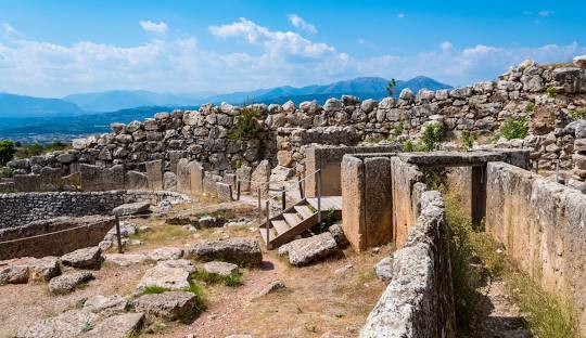 PATRAS-NAFPAKTOS- MYCENAE - CORINTH - ATHENS