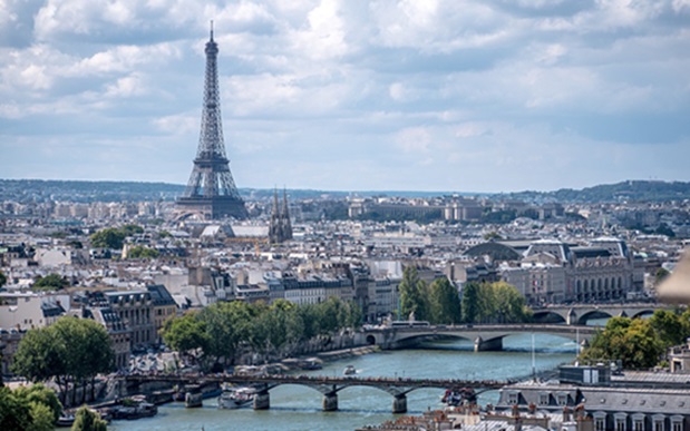 PARIS