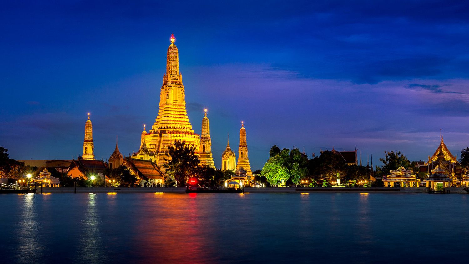 Transfer to Bangkok | Bangkok City Tour