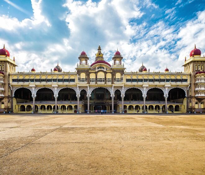 Welcome to Bengaluru & Transfer to Mysore 