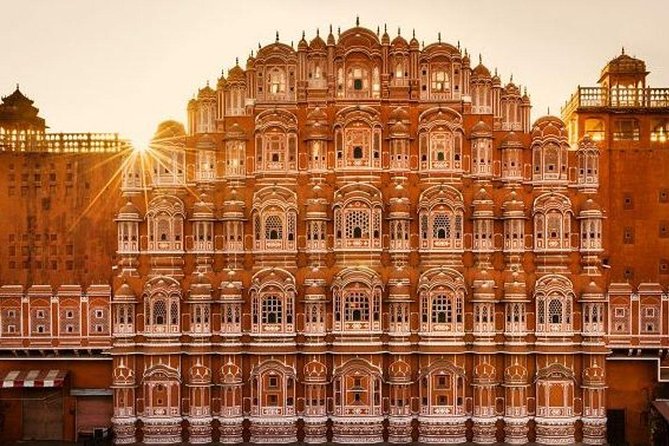 Arrival in Jaipur – Check-in – Visit City Palace, Jantar Mantar, Hawa Mahal, and evening visit to Chokhi Dhani (optional)