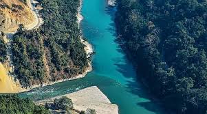 Drive to Darjeeling; Enroute Scenic Valleys & Teesta River 