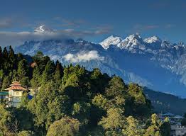 Pelling - Gangtok via Namchi (150 kilometers) 
