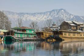 Arrival in Srinagar