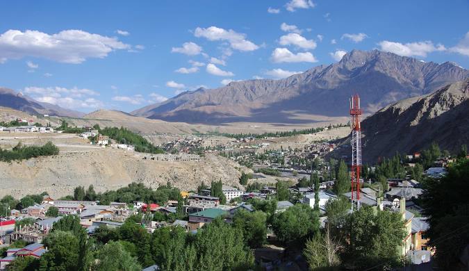 Srinagar to Kargil via Sonmarg