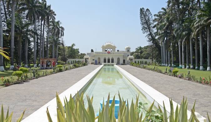 Arrival in Delhi – Chandigarh – Shimla