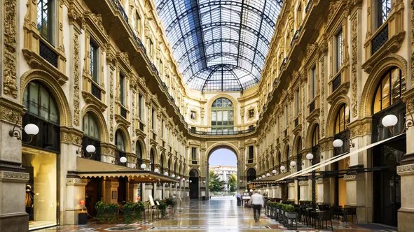 MILAN - LAKES REGION - VERONA