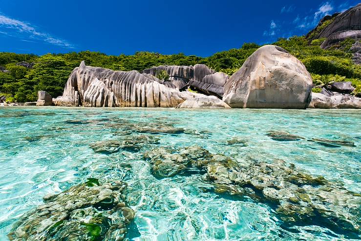 Praslin: Romantic day on the beautiful Praslin island
