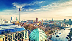 Amsterdam – Hamelin – Berlin