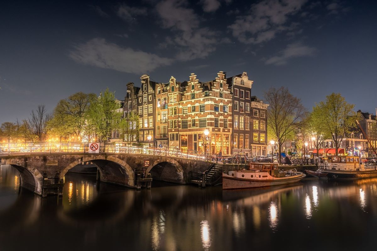  Amsterdam