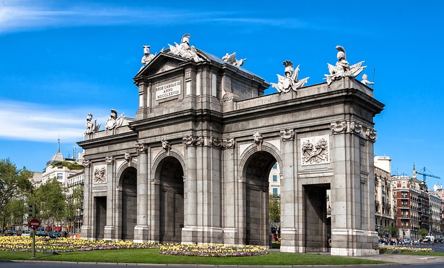  Madrid – Zaragoza – Poblet – Barcelona