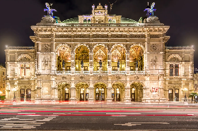 SALZBURG - LAKE TRAUNSEE – VIENNA