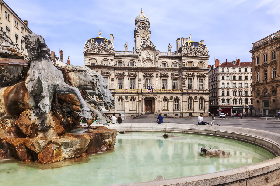 PARIS – BURGUNDY – BEAUNE – LYON