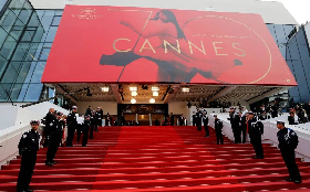 An Escorted Tour of Cannes with Visit to French Perfume Museum