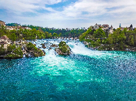 Uncover the heritage of Bern’s Old Town with the highlights of Zurich