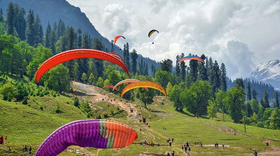 Solang Valley Adventure with Snow, Views and Activities