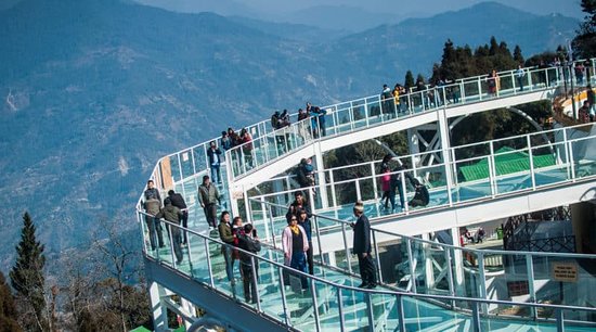 Excursion to Tsomgo Lake & Baba Mandir (Optional: Nathula Pass with permit)